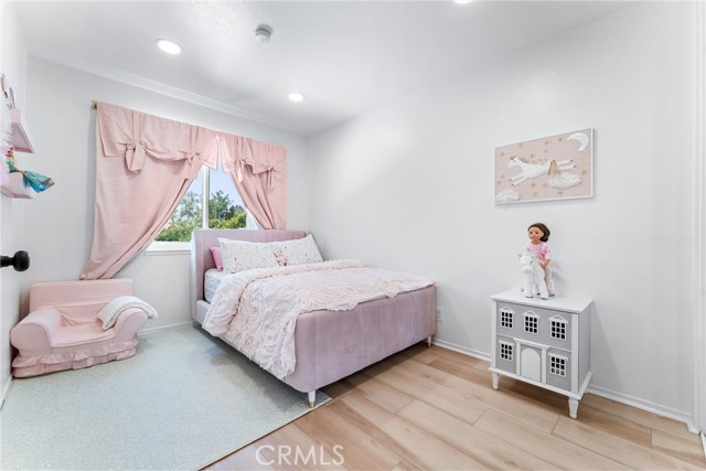 27231 Eastridge Drive, Lake Forest CA: https://media.crmls.org/medias/074f77cc-e4ba-4dec-8b5a-b013b049358d.jpg
