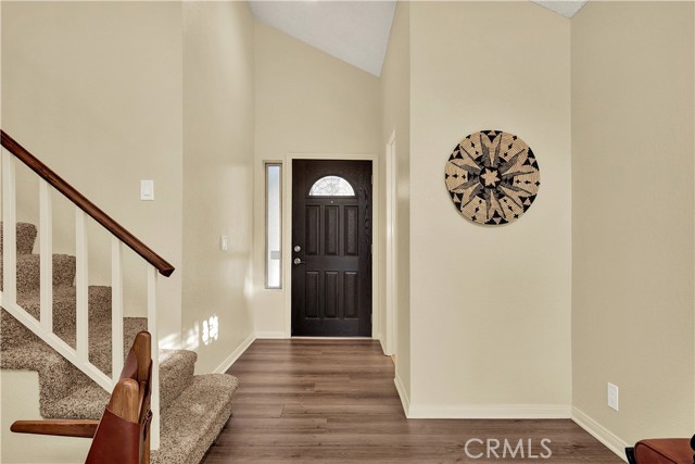 Detail Gallery Image 4 of 28 For 8482 E Amberwood, Anaheim,  CA 92808 - 3 Beds | 2/1 Baths