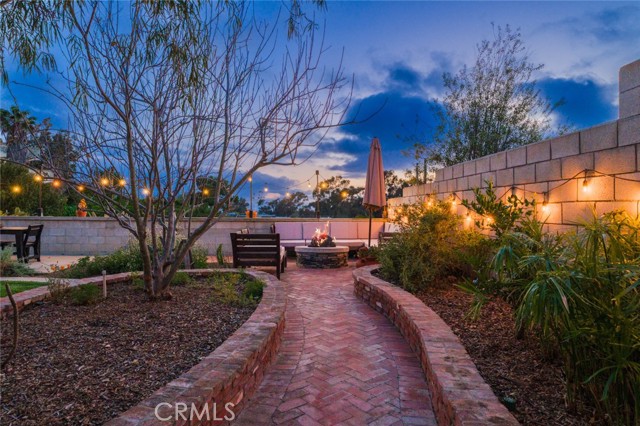 Detail Gallery Image 39 of 68 For 1933 Whittier Ave, Costa Mesa,  CA 92627 - 4 Beds | 2 Baths