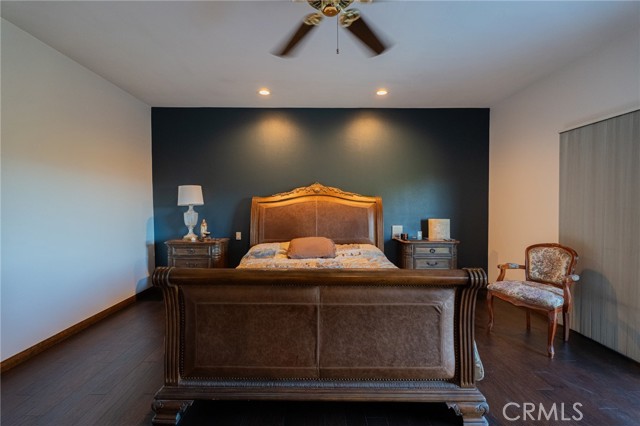 Detail Gallery Image 34 of 67 For 25573 via Paladar, Valencia,  CA 91355 - 6 Beds | 5 Baths