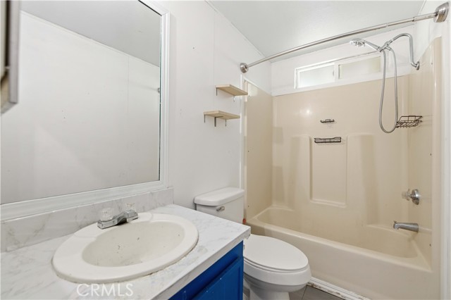 Detail Gallery Image 11 of 19 For 2016 Sonja #78,  Rosamond,  CA 93560 - 4 Beds | 2 Baths