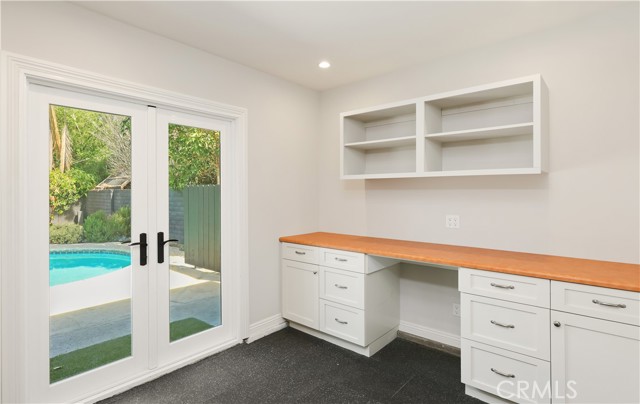 Detail Gallery Image 25 of 43 For 933 W Riviera Dr., Santa Ana,  CA 92705 - 3 Beds | 2/1 Baths