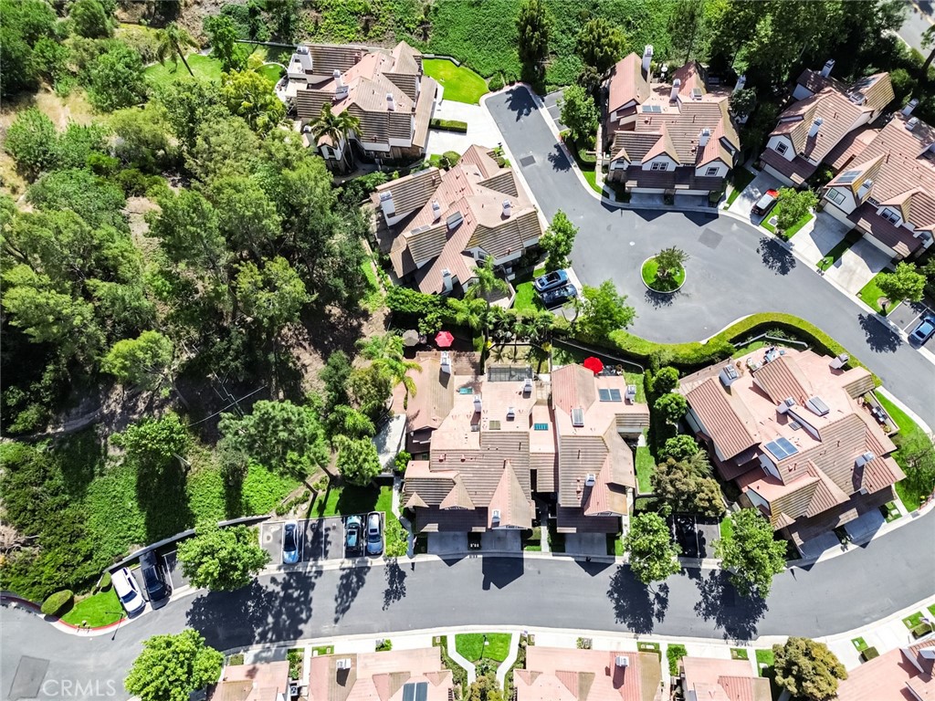 https://media.crmls.org/medias/0751850d-7737-463f-a039-bdd06725b5c9.jpg?preset=X-Large