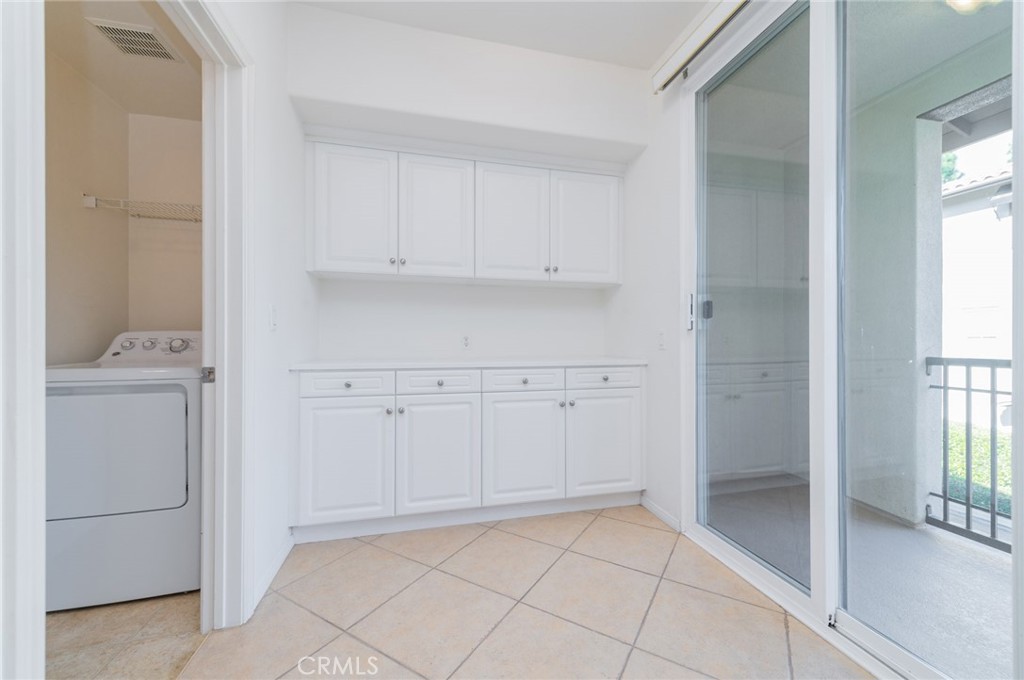 MLS #OC25278125 image #5