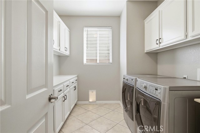 Detail Gallery Image 14 of 29 For 36013 Corte Pavia, Murrieta,  CA 92562 - 5 Beds | 3 Baths