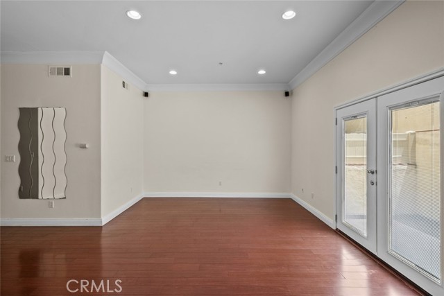 7142 Ethel Avenue, North Hollywood CA: https://media.crmls.org/medias/0751b9ed-c6e1-48b5-a3d7-fc5c3085f56b.jpg