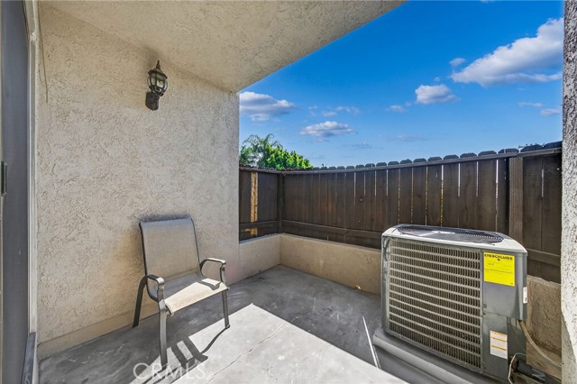 Detail Gallery Image 10 of 38 For 764 N Glendora Ave, Covina,  CA 91724 - 2 Beds | 3 Baths