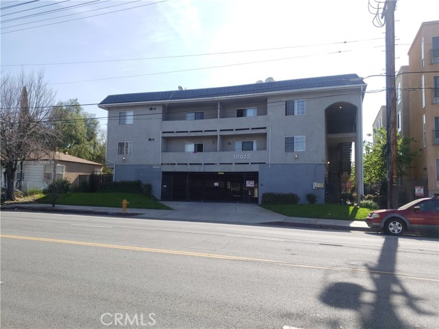 12072 Sheldon Street Sun Valley, California We are pleased to present the rare opportunity to acquire a 14-unit multi-family investment in San Fernando Valley, California. Built in 1987, the property is located at 12072 Sheldon St, Sun Valley, which is nearby North Hollywood and Burbank, Close to Freeway I-5. All units have been fully renovated with new kitchen and new floor, nice floorplan with average 970 square feet. In addition, the property is replaced with new roof, new water heater and new washer & dryer. Stabilized asset with COC after interest over 6.30%, this property offers an opportunity for investors to invest an easy-maintained asset.