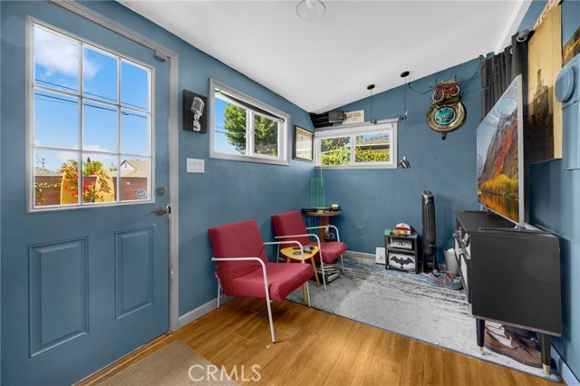 15902 Santa Fe Street, Whittier CA: https://media.crmls.org/medias/075368b9-7e84-4a5d-82f5-4d04d33cfd30.jpg