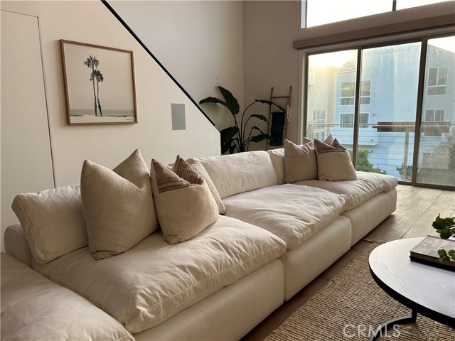Detail Gallery Image 30 of 36 For 20 Ironsides St #17,  Marina Del Rey,  CA 90292 - 3 Beds | 3/1 Baths
