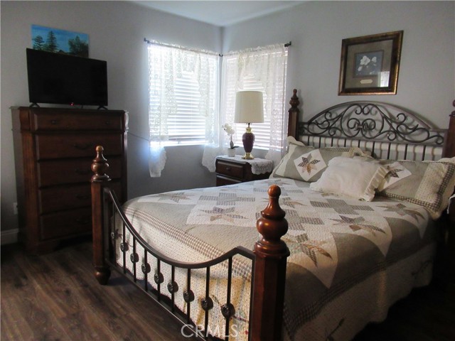 11803 Gard Avenue photo 22