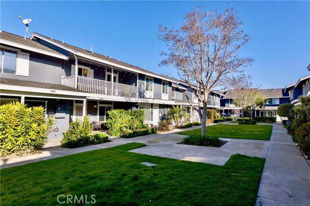 2414 Niagara Way, Costa Mesa CA: https://media.crmls.org/medias/07541e21-07ff-465d-abfa-b411d0107b78.jpg