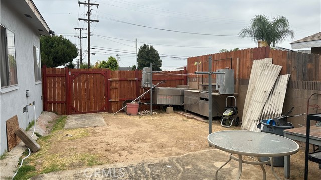 Detail Gallery Image 15 of 25 For 601 S Ford Bld, East Los Angeles,  CA 90022 - 2 Beds | 1 Baths