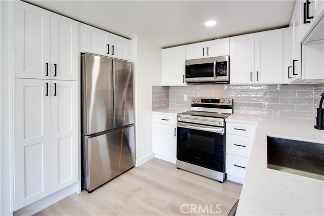 Detail Gallery Image 11 of 23 For 226 N Citrus Ave #D,  Vista,  CA 92084 - 2 Beds | 1 Baths