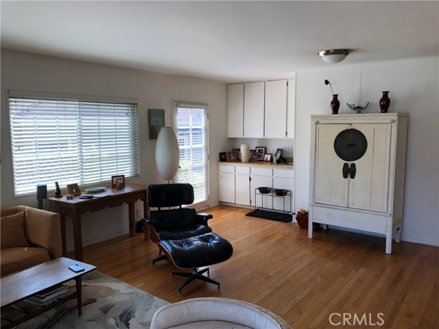 636 23rd Street, Manhattan Beach, California 90266, 4 Bedrooms Bedrooms, ,2 BathroomsBathrooms,Residential,Sold,23rd,SB21125947