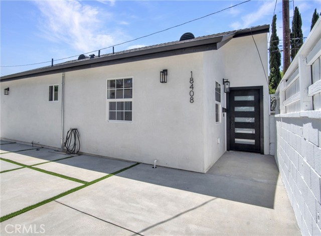 Detail Gallery Image 21 of 34 For 18406 Jovan St, Tarzana,  CA 91335 - 5 Beds | 4 Baths