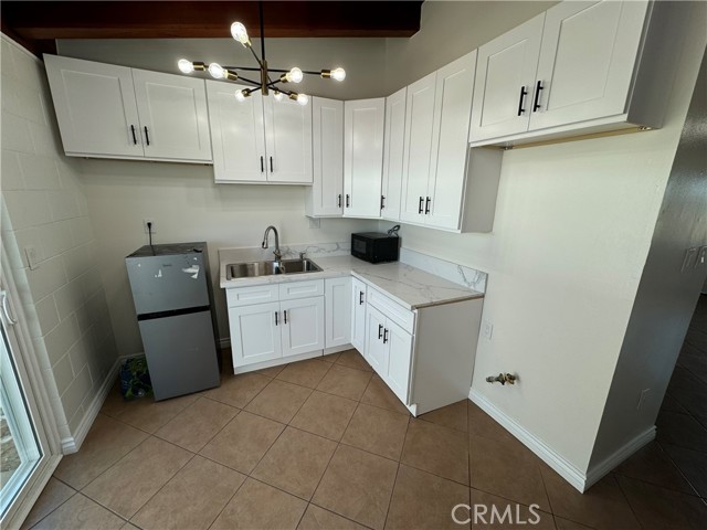 1624 E La Cadena Drive, Riverside CA: https://media.crmls.org/medias/0757d7a5-efd9-4a93-8b1a-79ac004e88e9.jpg