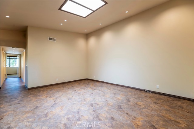 Detail Gallery Image 8 of 29 For 15942 Alta Vista Dr #D,  La Mirada,  CA 90638 - 2 Beds | 2 Baths