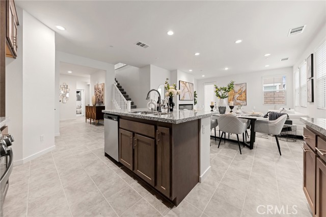 Detail Gallery Image 20 of 55 For 2972 E Calgary St, Ontario,  CA 91761 - 4 Beds | 3 Baths