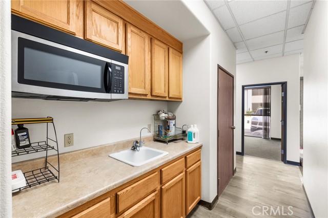 620 S Magnolia Avenue, Ontario CA: https://media.crmls.org/medias/0759252f-83f6-4361-8e43-996fc7eab7c6.jpg