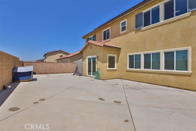 Detail Gallery Image 38 of 46 For 15765 Kings Peak Dr, Fontana,  CA 92336 - 5 Beds | 3 Baths