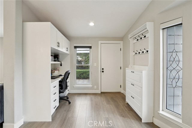 Detail Gallery Image 14 of 75 For 18320 Ingomar St, Reseda,  CA 91335 - – Beds | – Baths