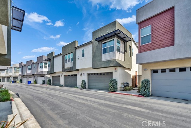 10578 Wells Drive, Rancho Cucamonga CA: https://media.crmls.org/medias/075aaf7d-8c2c-4c1b-a9e1-7b000b85bd87.jpg