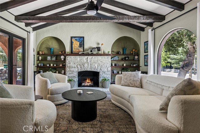 Detail Gallery Image 5 of 55 For 1849 Vine Street, Paso Robles,  CA 93446 - 6 Beds | 3/1 Baths