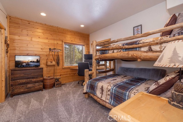 Detail Gallery Image 28 of 67 For 1046 Heritage, Big Bear City,  CA 92314 - 5 Beds | 4/1 Baths