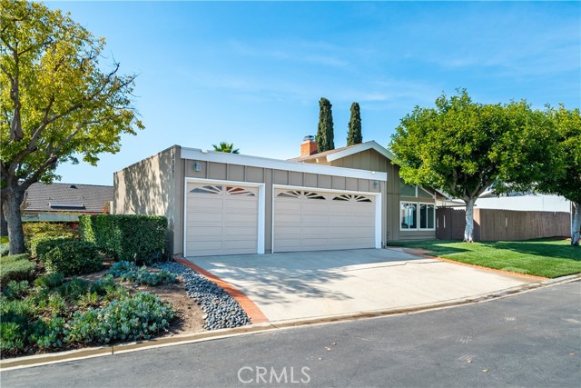 23305 Downland Rd, Lake Forest, CA 92630