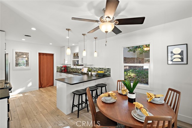 Detail Gallery Image 11 of 53 For 2651 Santiago St, Santa Ana,  CA 92706 - 3 Beds | 2 Baths