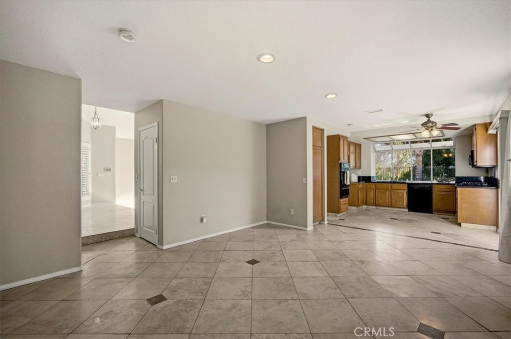 MLS #PW25278232 image #8