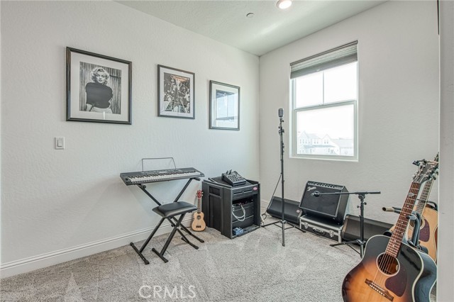 Detail Gallery Image 23 of 46 For 1817 N Phillip, Clovis,  CA 93619 - 5 Beds | 3/1 Baths