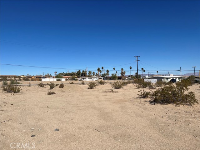 Detail Gallery Image 7 of 8 For 73624 Buena Vista Dr, Twentynine Palms,  CA 92277 - – Beds | – Baths