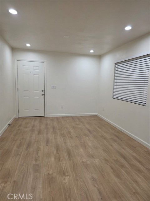 Detail Gallery Image 11 of 21 For 1232 W Palm, Orange,  CA 92868 - 2 Beds | 2/1 Baths