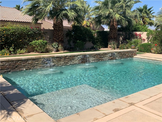 Private pool