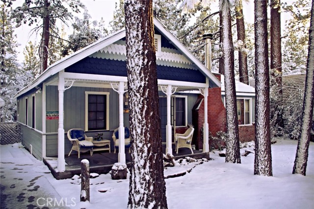 Detail Gallery Image 1 of 1 For 721 Elysian Bld, Big Bear City,  CA 92314 - 3 Beds | 1 Baths
