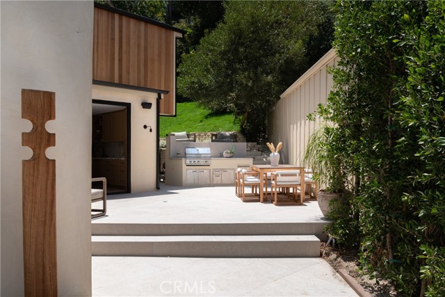 Detail Gallery Image 31 of 34 For 3977 Oeste Ave, Studio City,  CA 91604 - 3 Beds | 2/1 Baths