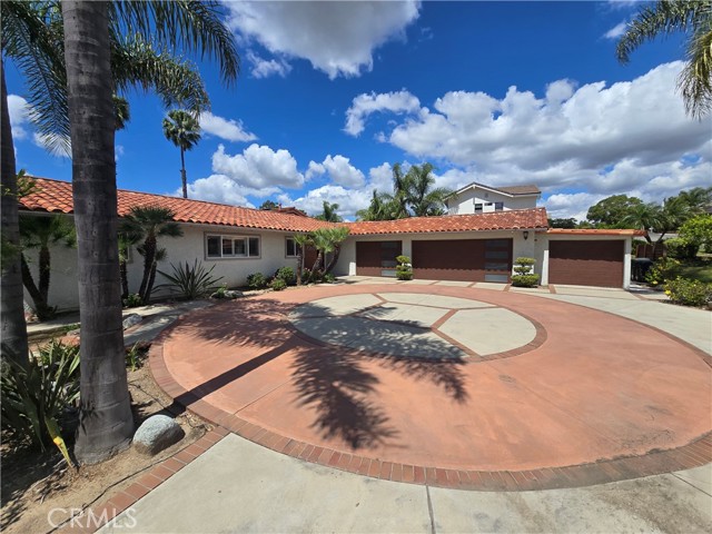 1360 Dana Pl, Fullerton CA: https://media.crmls.org/medias/075d87e3-209e-4c69-be12-864e06c643fc.jpg