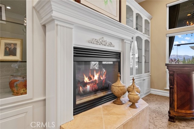 38565 Celine Cove, Murrieta CA: https://media.crmls.org/medias/075e1ba1-a689-4b1c-87c3-d76101a469fc.jpg