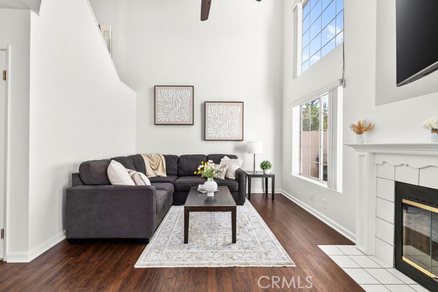 1055 S Sundance Drive, Anaheim Hills CA: https://media.crmls.org/medias/075e75e8-6272-4471-a7a8-86b6ccc38e4a.jpg