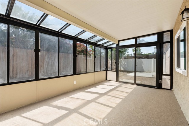 815 Pepperwood Street, Colton CA: https://media.crmls.org/medias/075e7743-a84f-4c32-9c92-c97ae5bd8c49.jpg