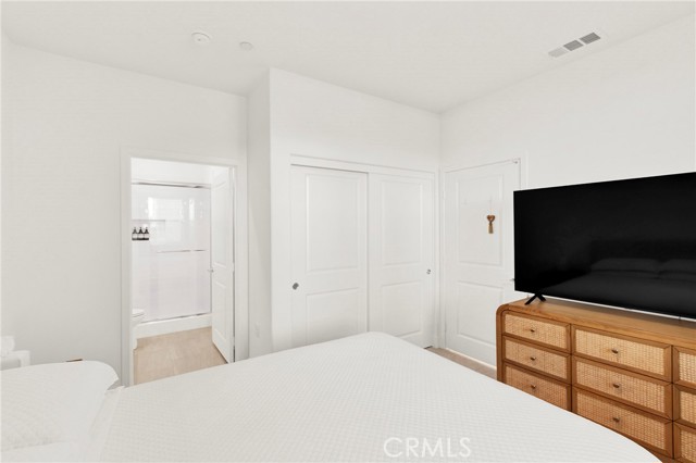 Detail Gallery Image 4 of 48 For 74 Dudley, Irvine,  CA 92618 - 4 Beds | 4 Baths