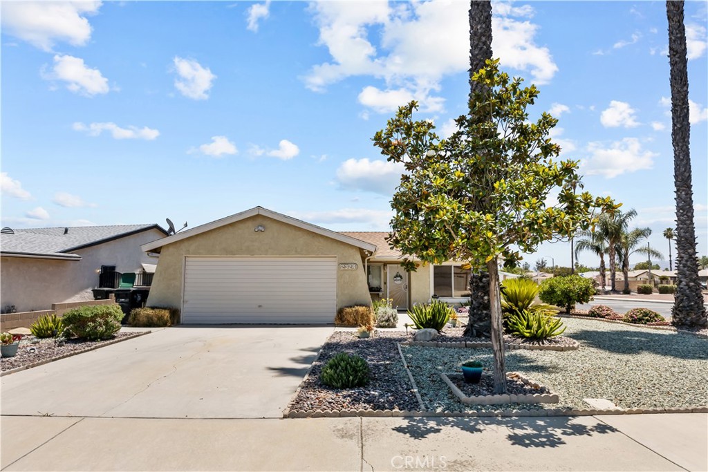 2324 El Rancho Circle