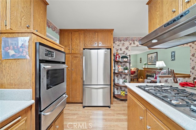 Detail Gallery Image 13 of 39 For 16331 Mahogany St, Fountain Valley,  CA 92708 - 5 Beds | 2 Baths