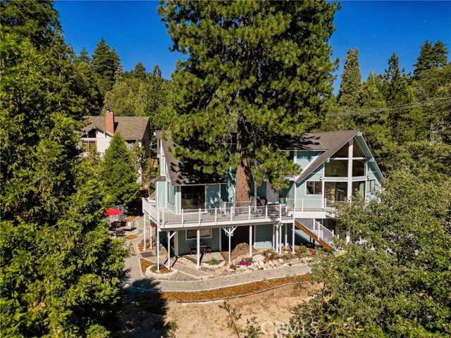 Detail Gallery Image 38 of 57 For 113 Brentwood Dr, Lake Arrowhead,  CA 92352 - 6 Beds | 5 Baths