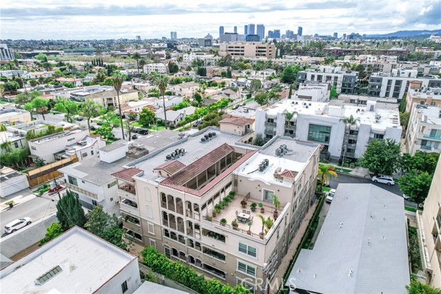 Detail Gallery Image 27 of 27 For 432 S Willaman Dr #104,  Los Angeles,  CA 90048 - 2 Beds | 2 Baths