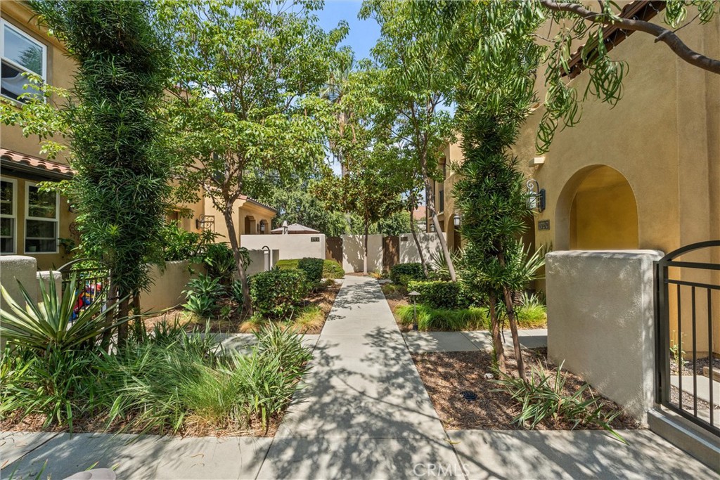 MLS #WS25230360 image #3