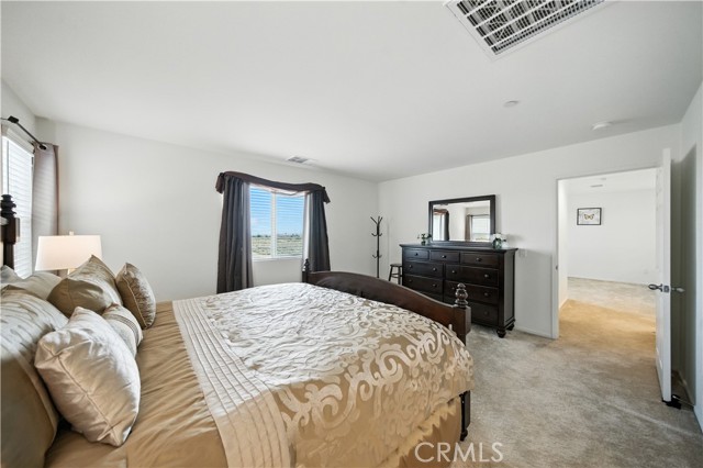 14160 Hercules Street, Hesperia CA: https://media.crmls.org/medias/0760aded-ae0d-4deb-befd-e572cb571341.jpg