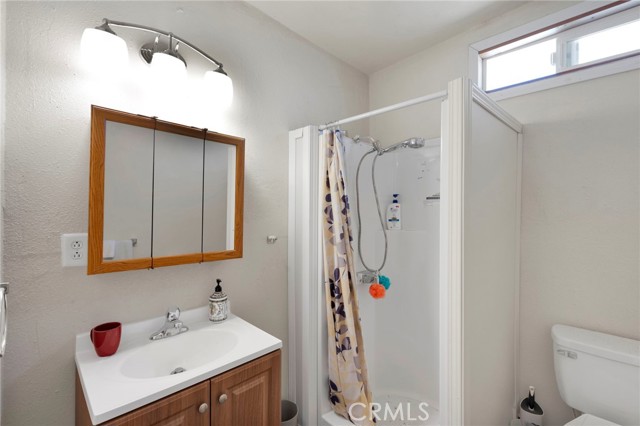 Detail Gallery Image 4 of 63 For 12660 Ivanhoe Rd, Lucerne Valley,  CA 92356 - 4 Beds | 3 Baths